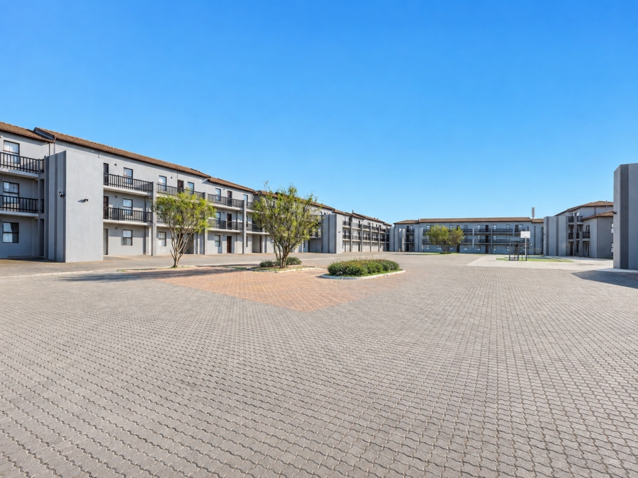 2 Bedroom Property for Sale in Parklands Western Cape